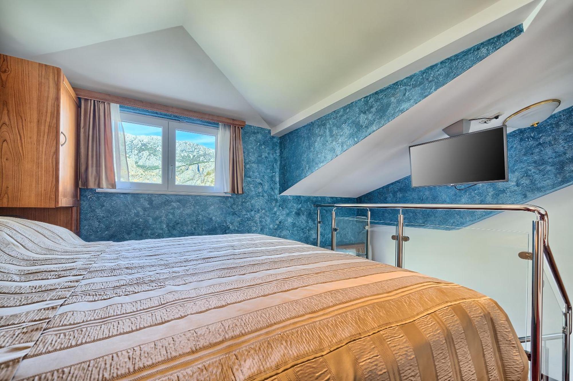 Dvor (adults Only) Hotel