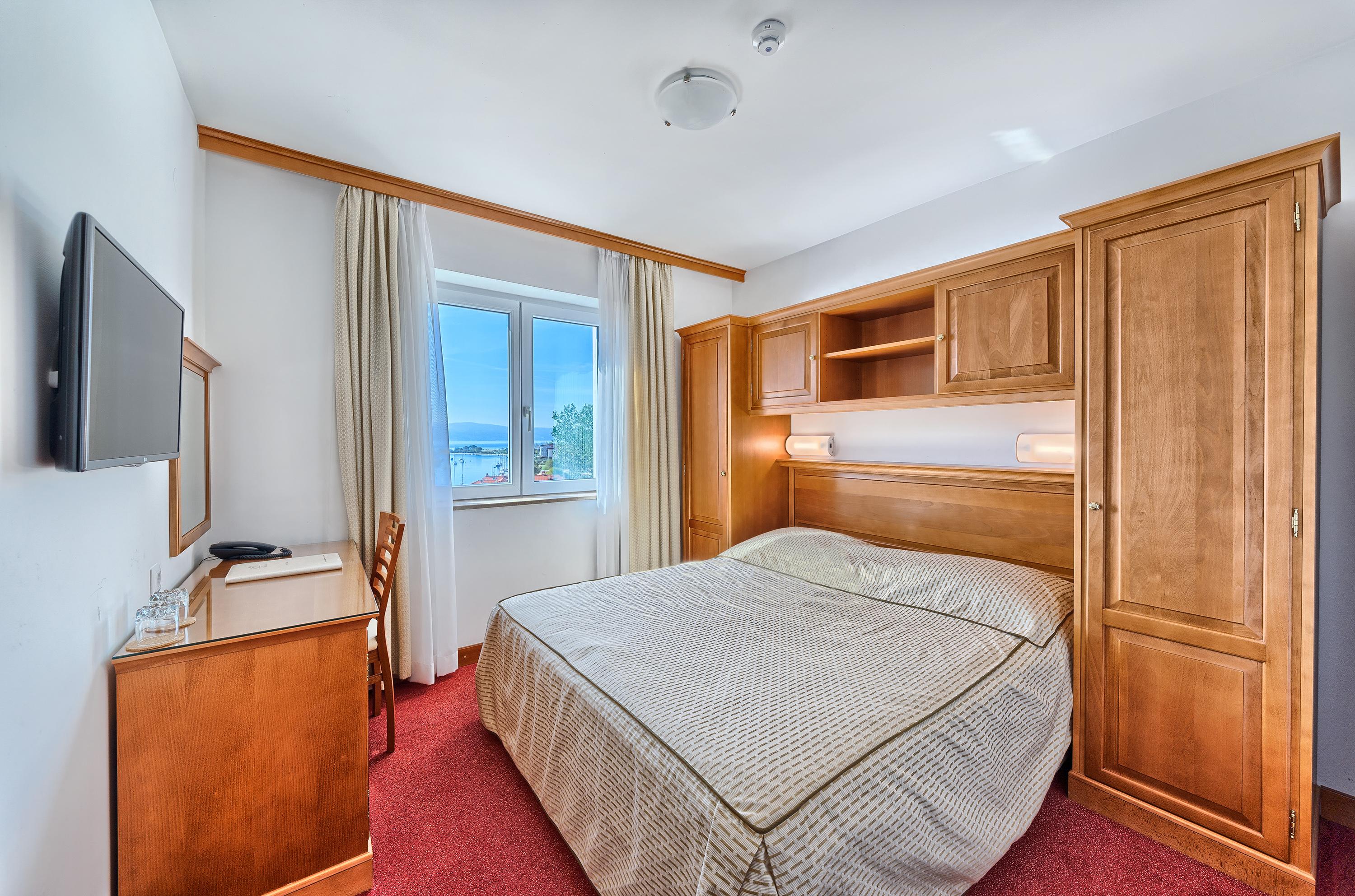 Dvor (adults Only) 3*